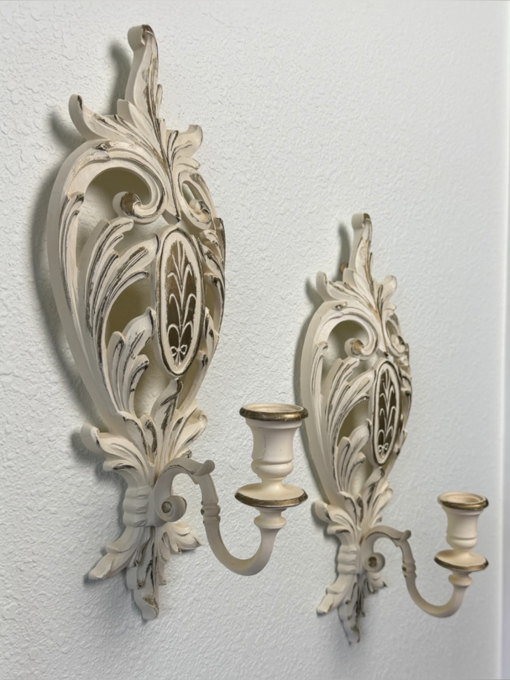 Vintage Wall Sonces Pair of 2 Syroco Ornate Whimsical Candle Holders
